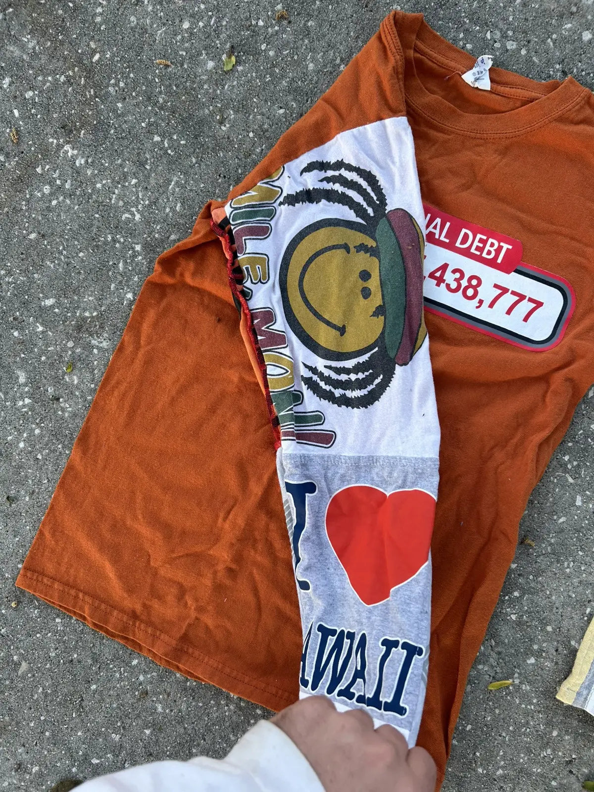 Sml. Patchwork debt clock