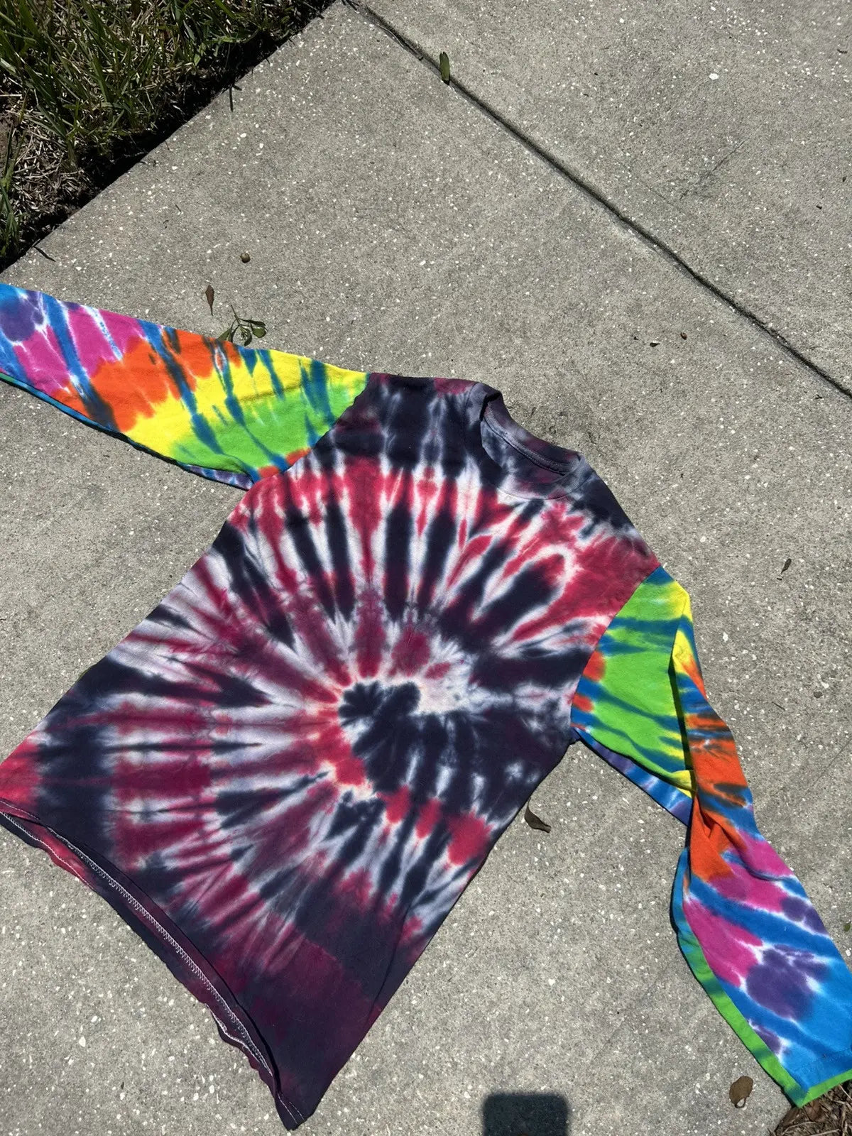 Sml. Tie Dye long sleeve