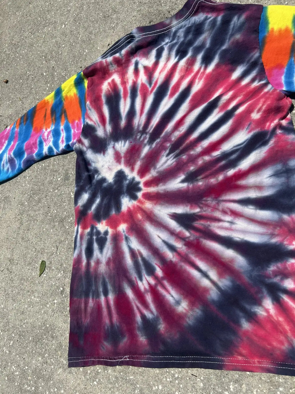Sml. Tie Dye long sleeve