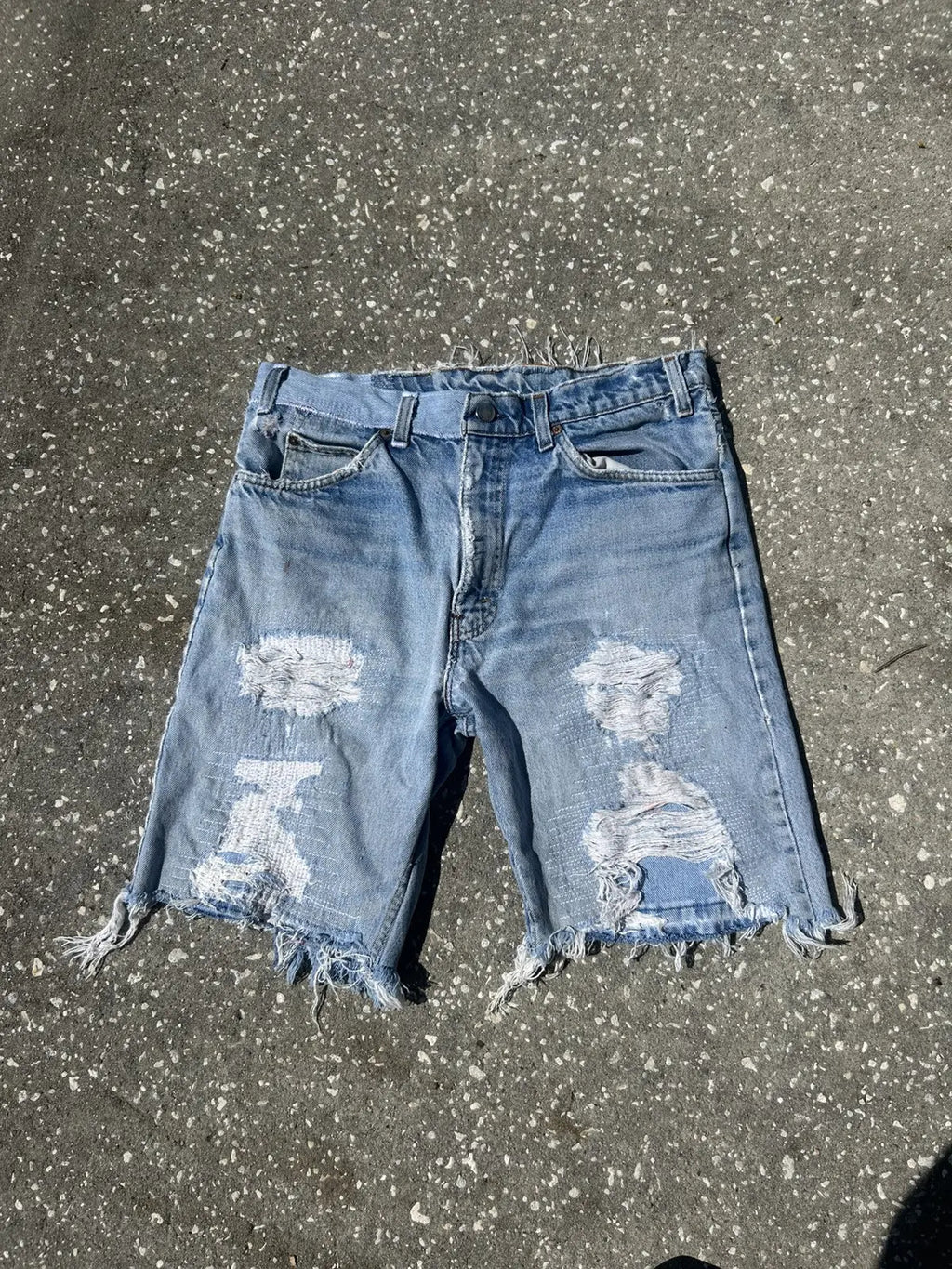32w Repaired denim shorts
