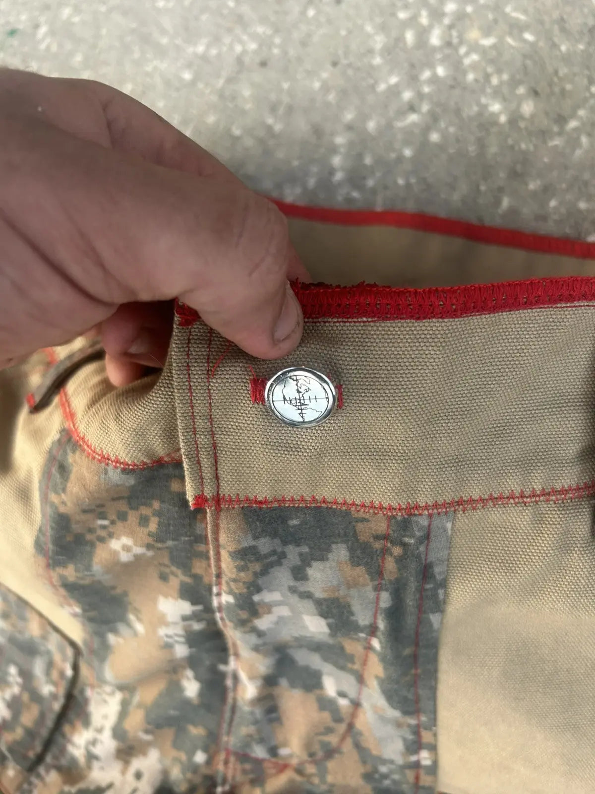 34w Hybrid camo cargo shorts